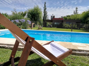Simonahousechascomus